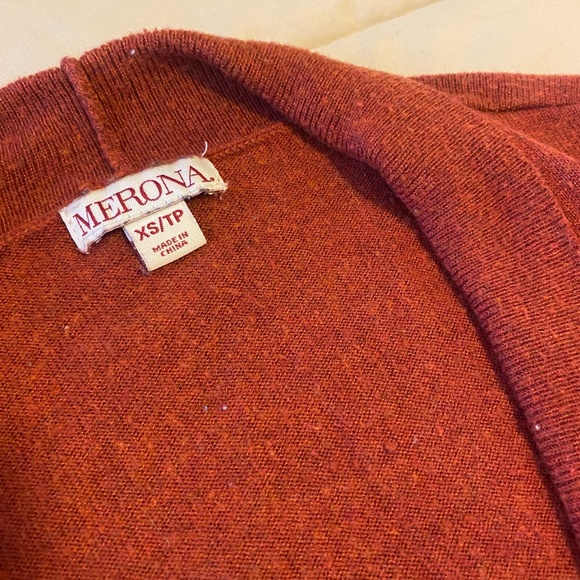 Open Cardigan - Picture 2 of 3